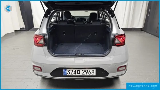 HYUNDAI VENUE 1,6 PREMIUM
