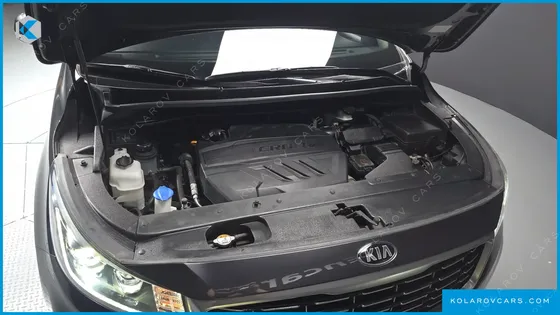 KIA CARNIVAL 9-SEATER PRSTIGE
