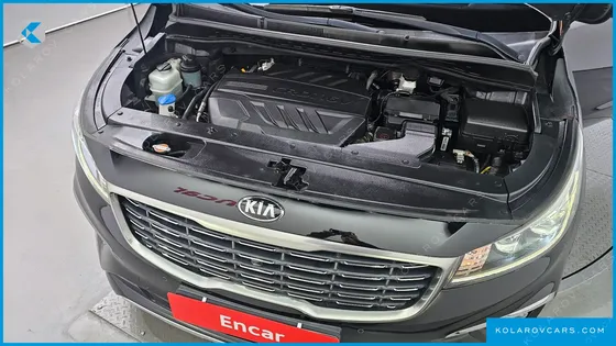 KIA CARNIVAL 9-SEATER NOBLESSE SPECIAL
