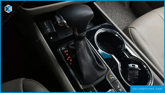 KIA CARNIVAL 9-SEATER NOBLESSE SPECIAL