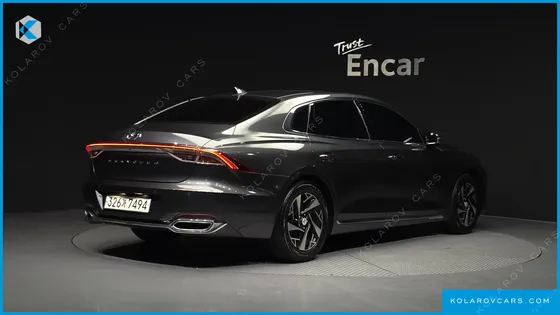 HYUNDAI GRANDEUR PREMIUM
