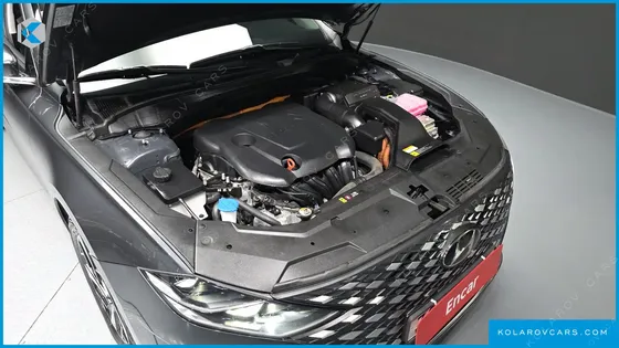 HYUNDAI GRANDEUR PREMIUM