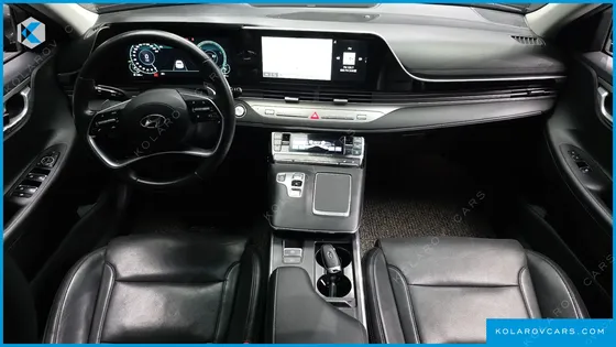 HYUNDAI GRANDEUR PREMIUM