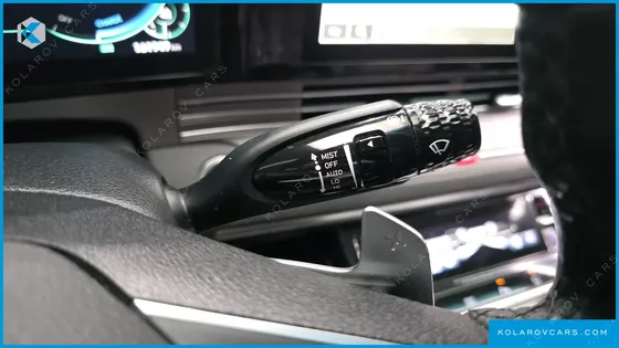HYUNDAI GRANDEUR PREMIUM