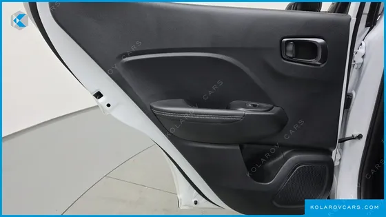 HYUNDAI VENUE 1.6 FLUX
