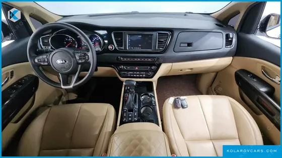 KIA CARNIVAL 9-SEATER HI-LIMOUSINE