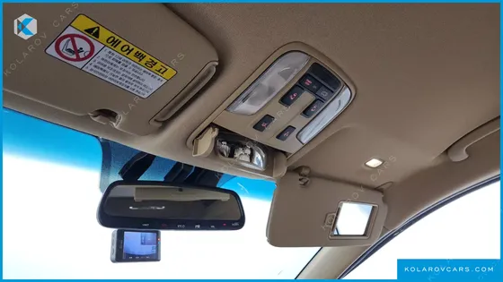KIA CARNIVAL 9-SEATER HI-LIMOUSINE