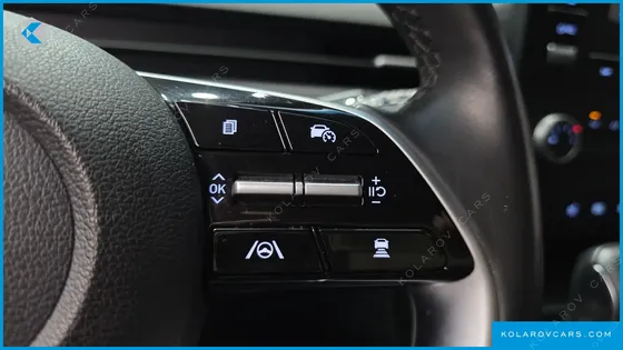 HYUNDAI STARIA CARGO 5-SEATER