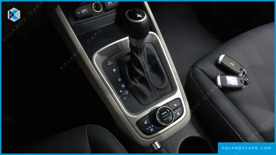 HYUNDAI VENUE 1.6 MODERN PLUS