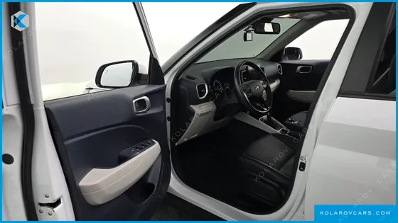 HYUNDAI VENUE 1.6 MODERN PLUS