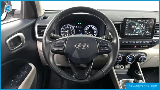 HYUNDAI VENUE 1.6 MODERN PLUS