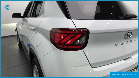 HYUNDAI VENUE 1.6 MODERN PLUS