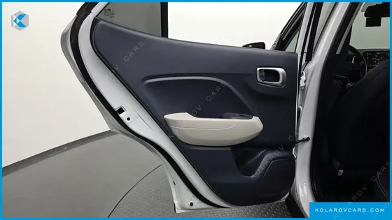 HYUNDAI VENUE 1.6 MODERN PLUS