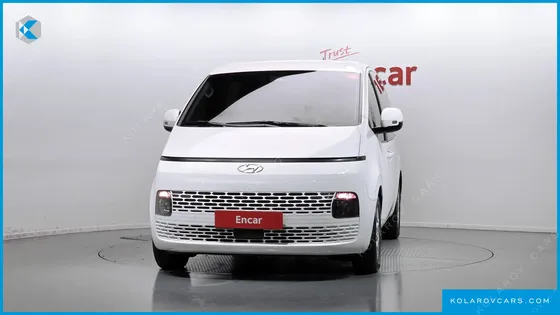 HYUNDAI STARIA CARGO 5-SEATER