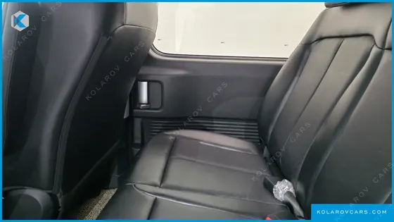 HYUNDAI STARIA CARGO 5-SEATER