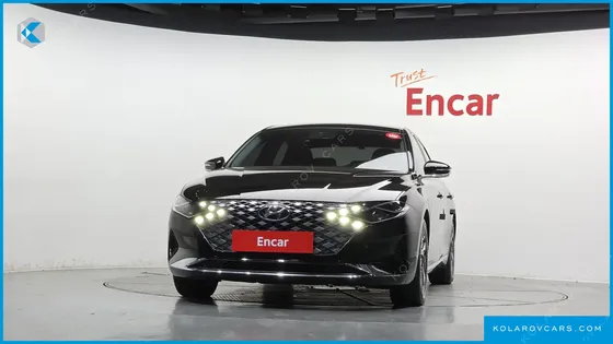 HYUNDAI GRANDEUR PREMIUM