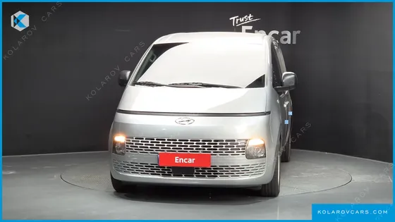 HYUNDAI STARIA CARGO 3-SEATER