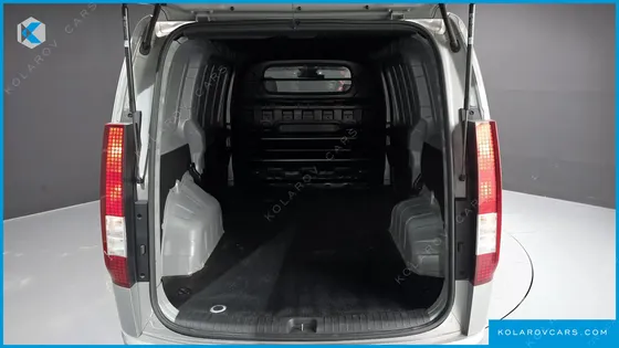 HYUNDAI STARIA CARGO 3-SEATER