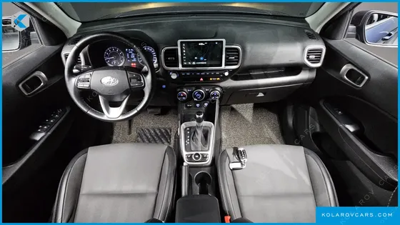 HYUNDAI VENUE 1.6 SMART