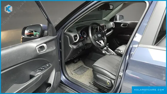 HYUNDAI VENUE 1.6 SMART