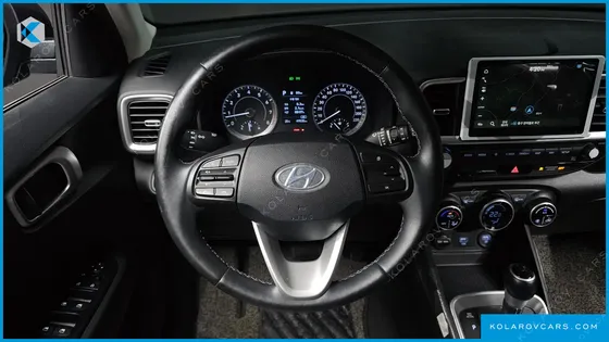 HYUNDAI VENUE 1.6 SMART