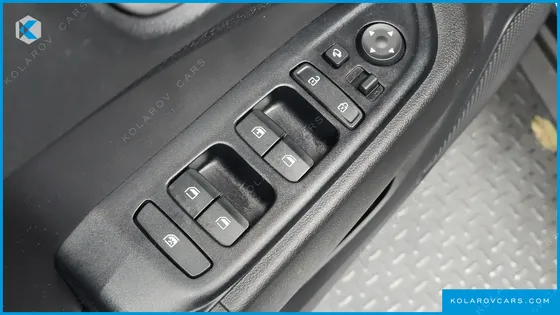 HYUNDAI VENUE 1.6 SMART