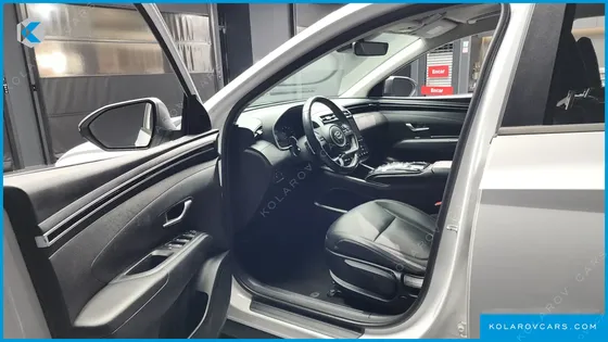 HYUNDAI TUCSON DIESEL 2.0 2WD