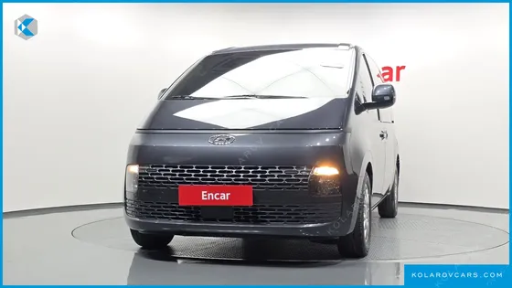 HYUNDAI STARIA CARGO 5-SEATER
