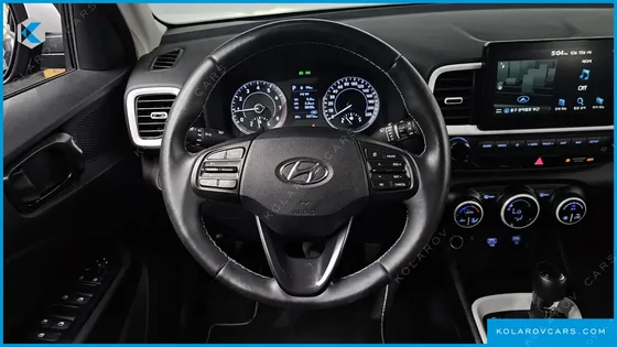 HYUNDAI VENUE 1.6 FLUX
