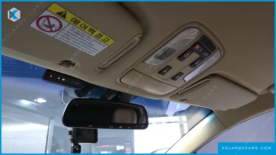 KIA CARNIVAL 7-SEATER LIMOUSINE