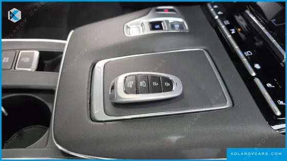 HYUNDAI GRANDEUR EXCLUSIVE
