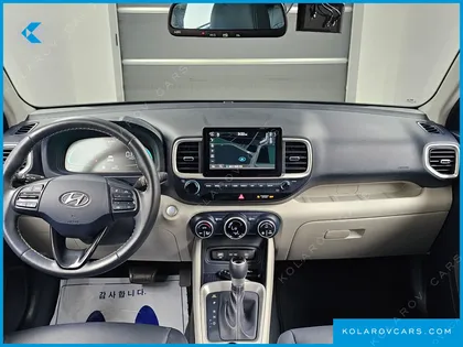 HYUNDAI VENUE 1,6 PREMIUM