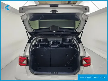 HYUNDAI VENUE 1,6 PREMIUM
