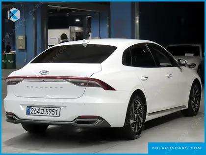 HYUNDAI GRANDEUR LE BLANC
