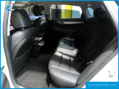 HYUNDAI GRANDEUR LE BLANC