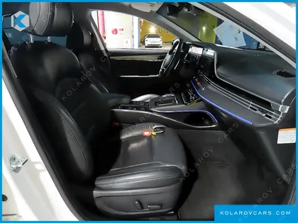 HYUNDAI GRANDEUR LE BLANC