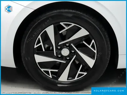 HYUNDAI GRANDEUR LE BLANC