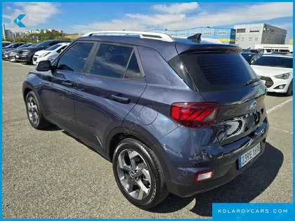HYUNDAI VENUE 1,6 PREMIUM