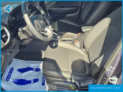 HYUNDAI VENUE 1,6 PREMIUM