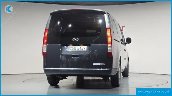 HYUNDAI STARIA L3.5 CARGO 3-SEATER