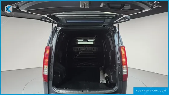 HYUNDAI STARIA L3.5 CARGO 3-SEATER