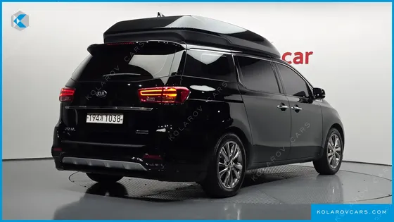KIA CARNIVAL 9-SEATER HI-LIMOUSINE