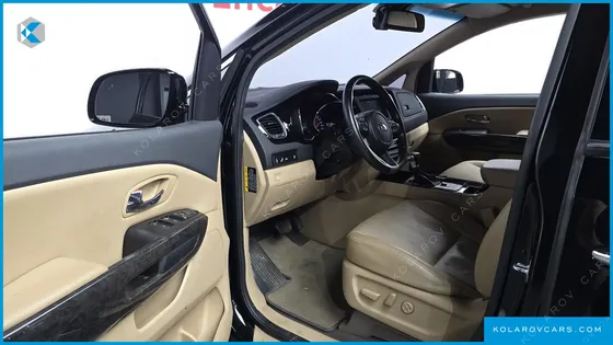 KIA CARNIVAL 9-SEATER HI-LIMOUSINE