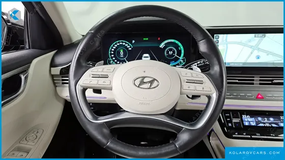 HYUNDAI GRANDEUR LE BLANC