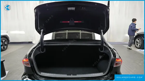 HYUNDAI GRANDEUR LE BLANC