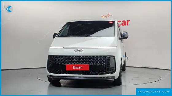HYUNDAI STARIA L3.5 LOUNGE 9-SEATER