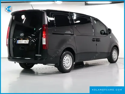 HYUNDAI STARIA CARGO 3-SEATER