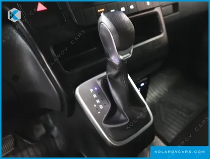 HYUNDAI STARIA CARGO 3-SEATER