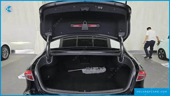 HYUNDAI GRANDEUR EXCLUSIVE