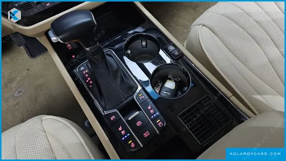 KIA CARNIVAL GASOLINE 9-SEATER LIMOUSINE(SPECIAL VEHICLE)